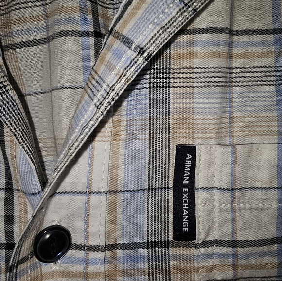 Armani exchange button down short sleeved collared shirt. Slim fit Large - Picture 3 of 10